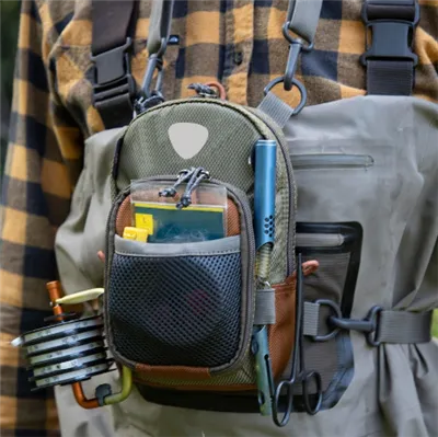 Kako torbu na otvorenom učiniti stabilnijom na leđima?